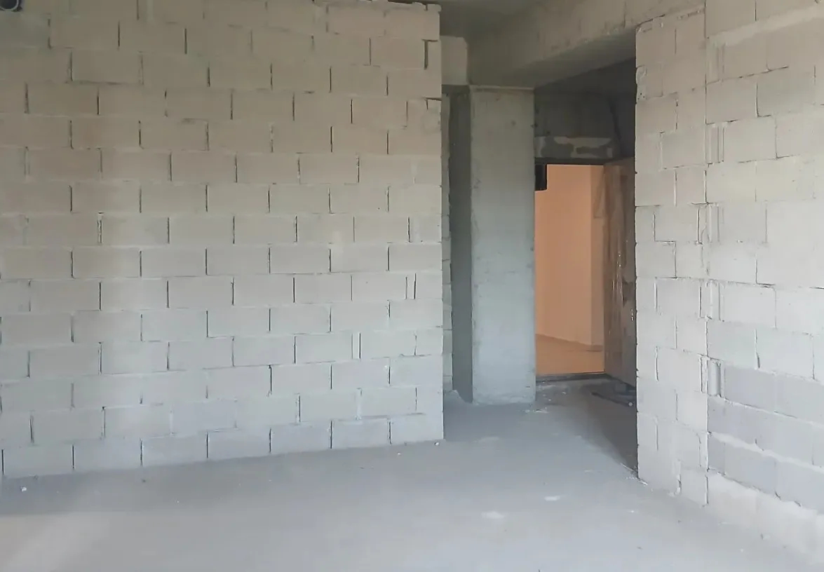 3 bedroom apartment for sale خیابان آنتارایین, مرکز شهر ایروان, 160810