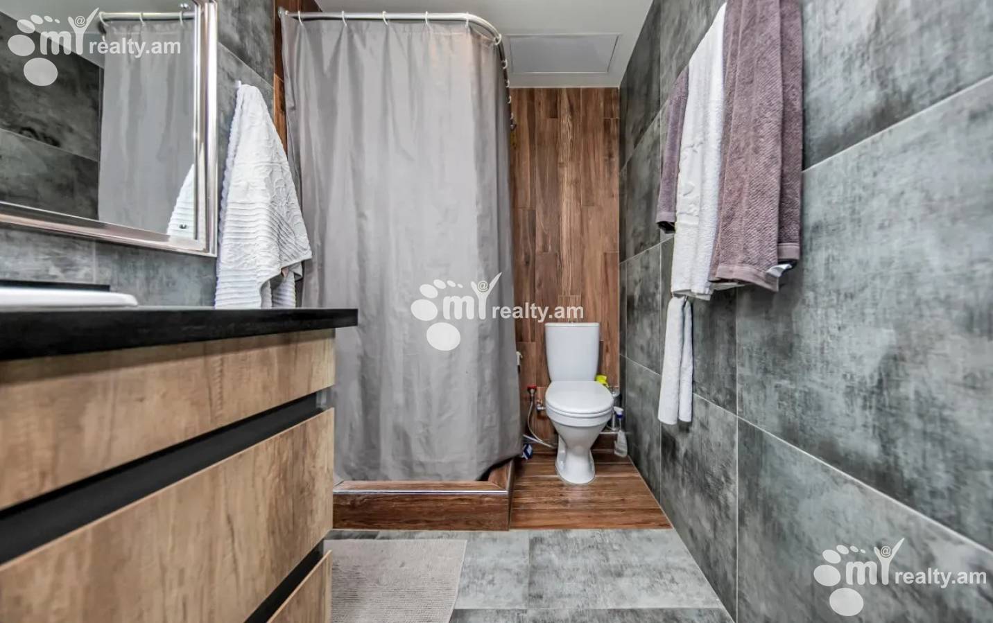 3 bedroom apartment for sale Charents St, Center Yerevan, 156486