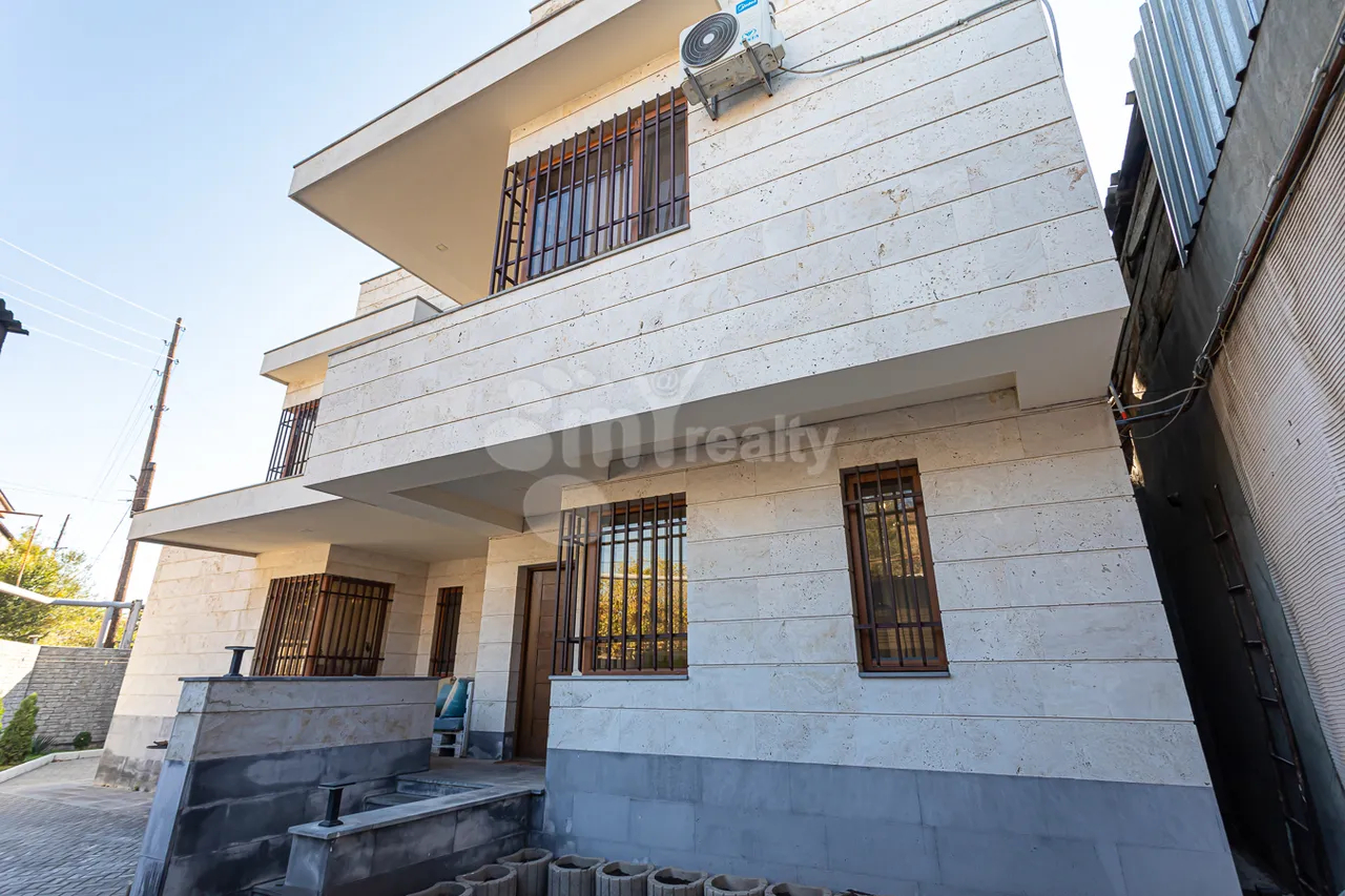 Առանձնատուն  Լուսինյանց փող., Կենտրոն Երևան, 157388