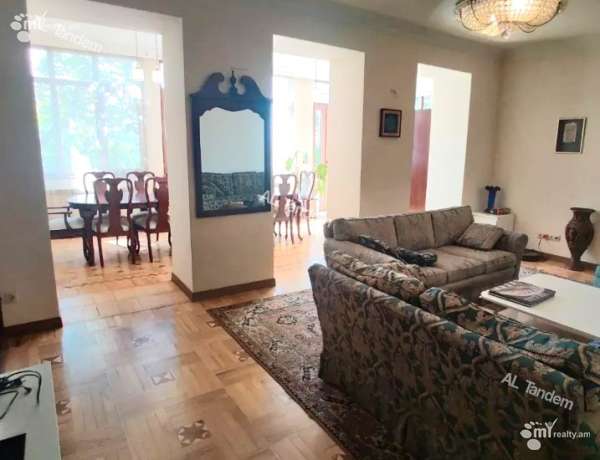 arandznatun-vardzakalutyun-Yerevan-Center