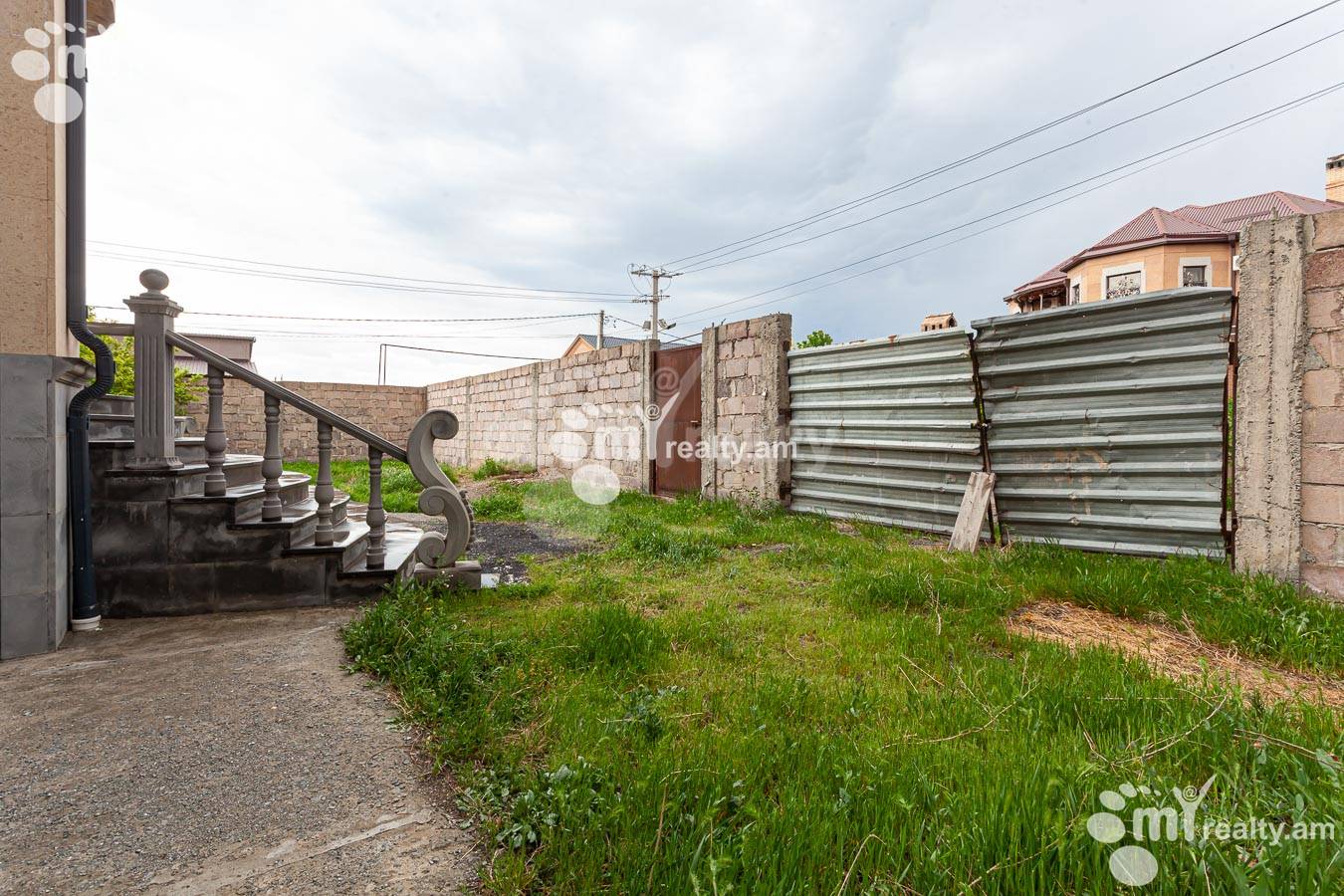 House for sale G 1 dis., Ajapnyak Yerevan, 155301