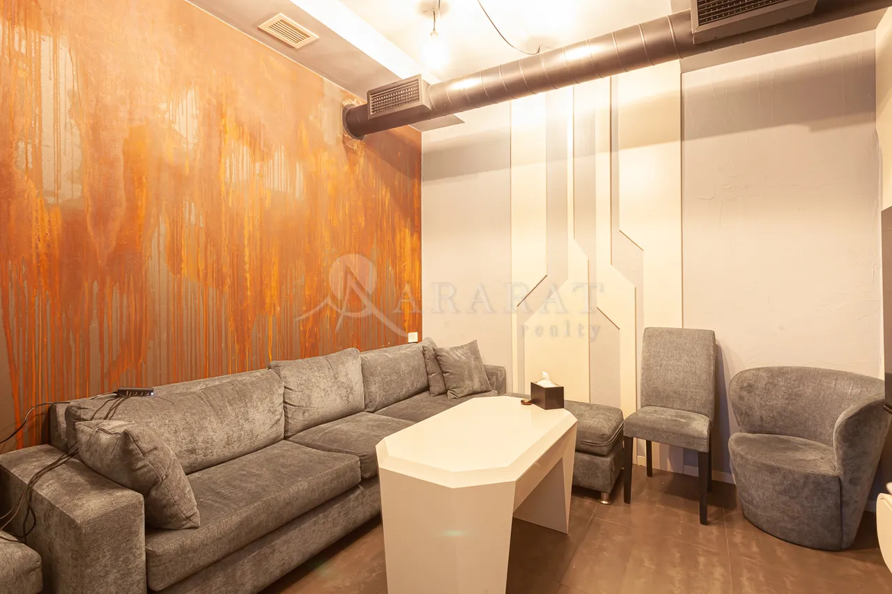 Commercial for sale خیابان چارِنتس, مرکز شهر ایروان, 157294