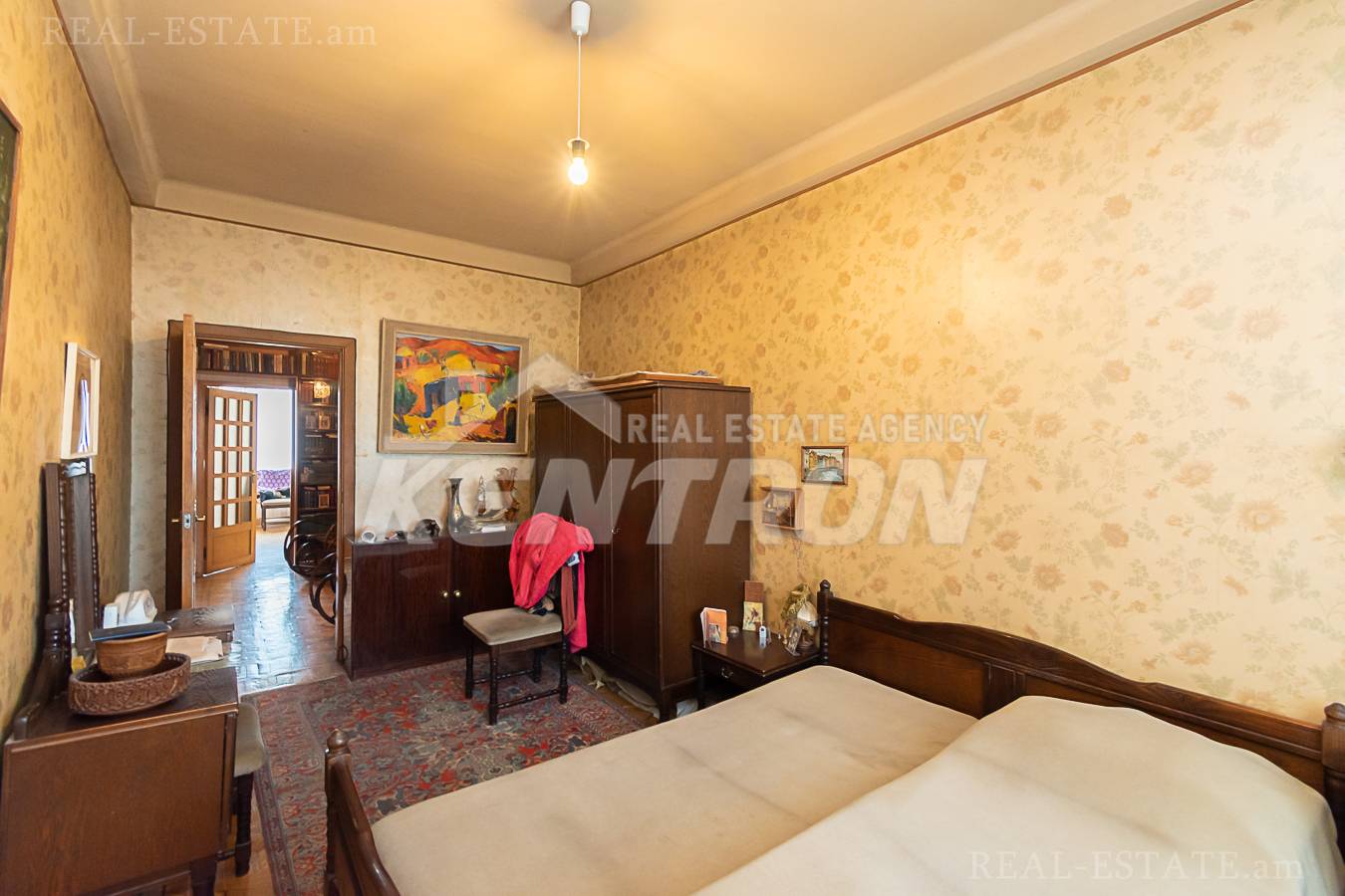 3 սենյականոց բնակարան  Դ. Դեմիրճյան փող, Կենտրոն Երևան, 137333