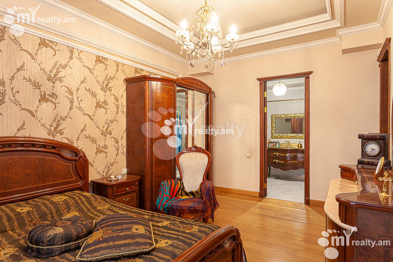 6 bedroom apartment for rent rue d'Amiryan, Center Yerevan, 150506