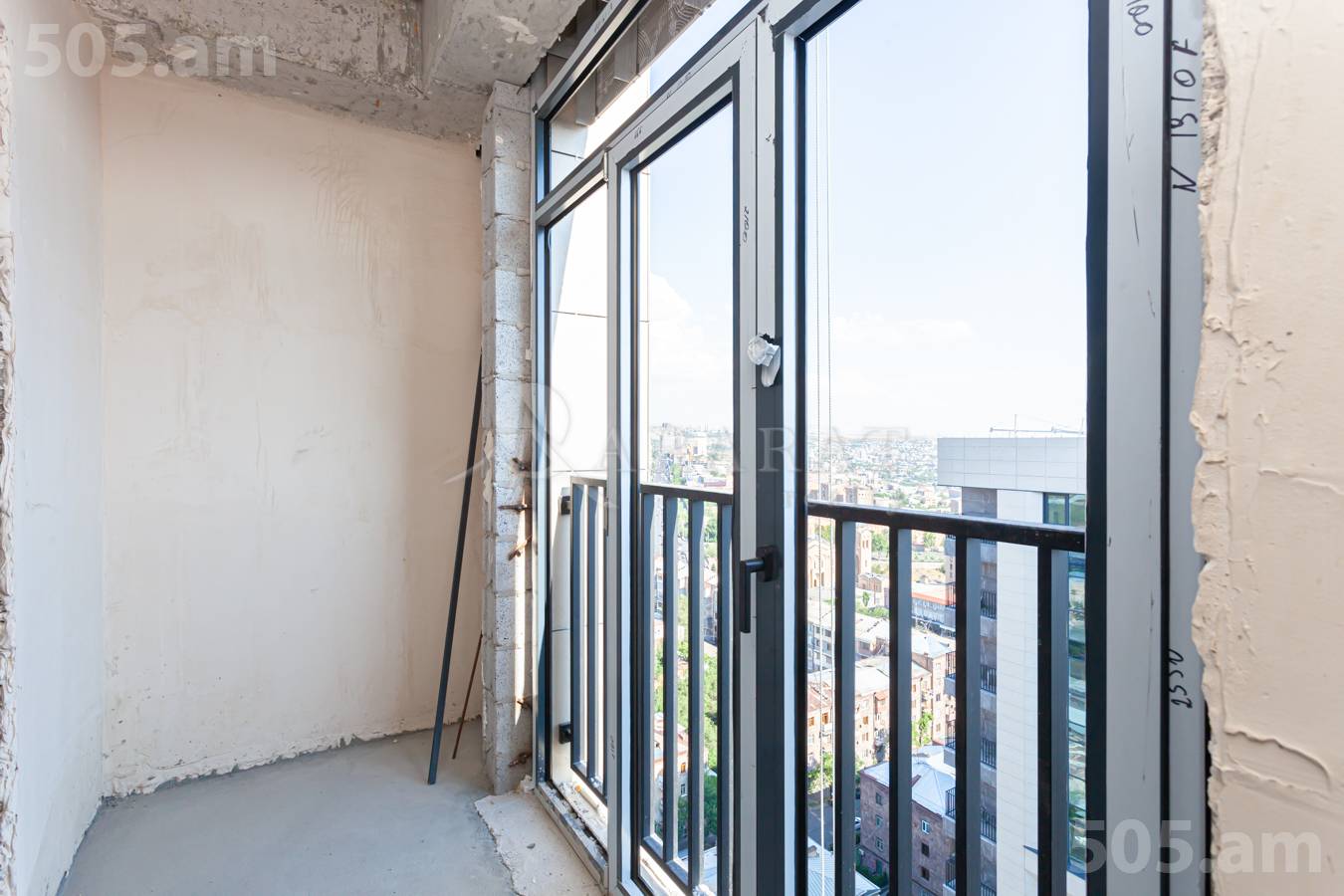 4 bedroom apartment for sale Komitas Ave, Arabkir Yerevan, 152310