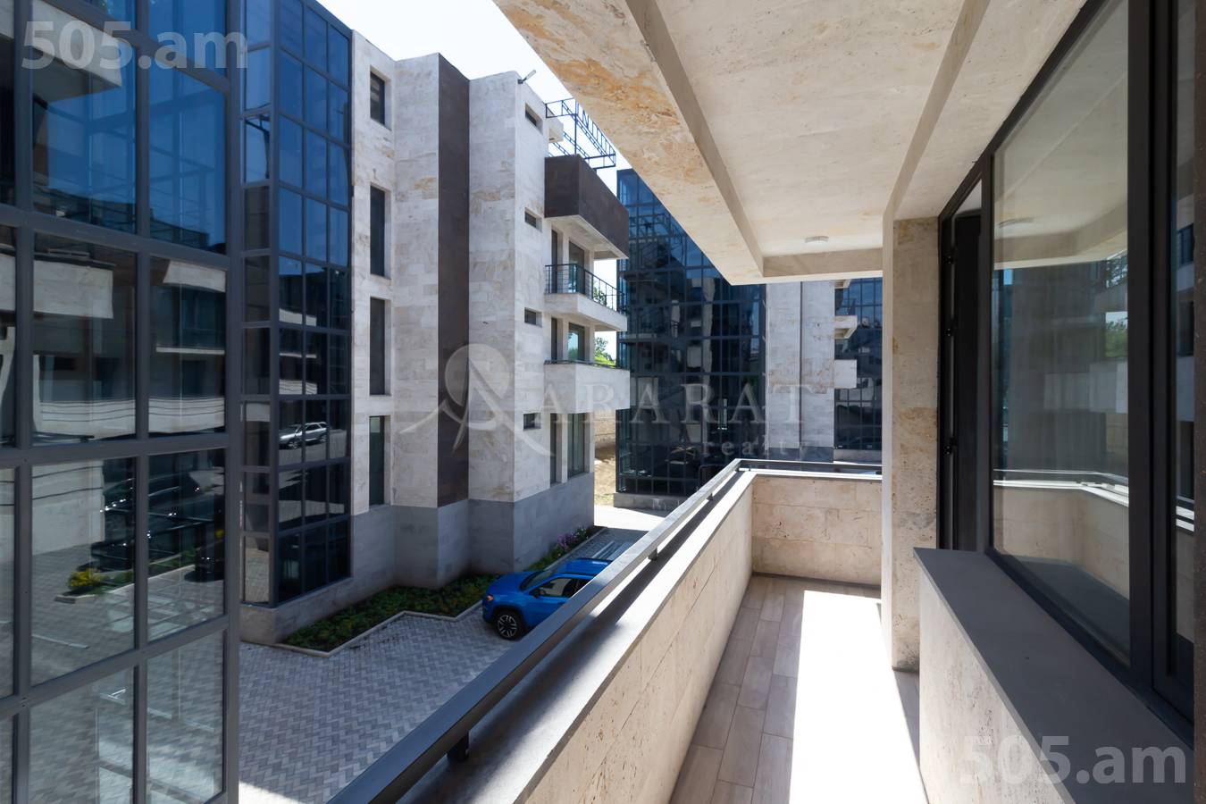 3 սենյականոց բնակարան  Ազատության պող, Արաբկիր Երևան, 151239