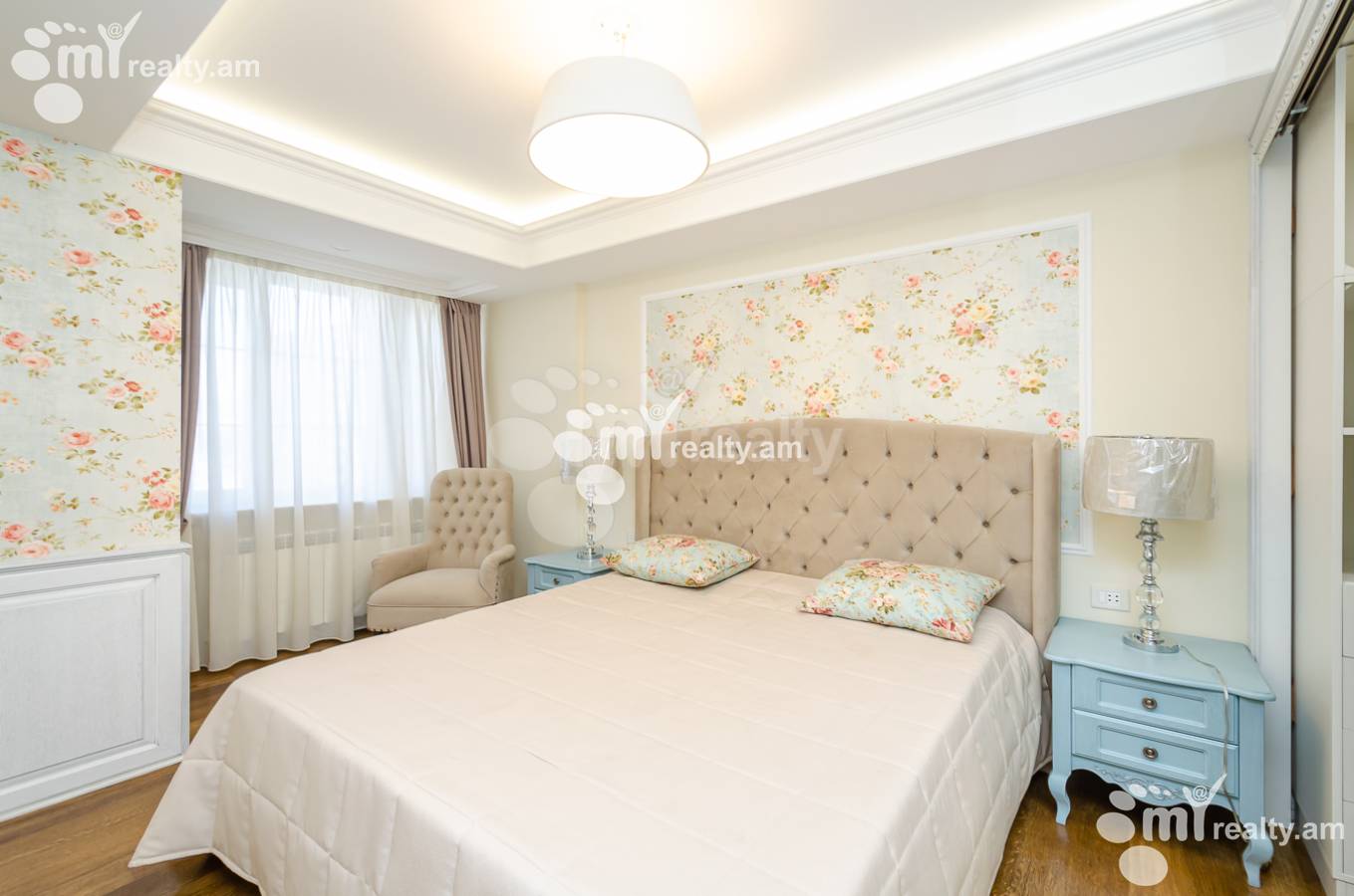 3 bedroom apartment for sale Israelyan St, Center Yerevan, 153638