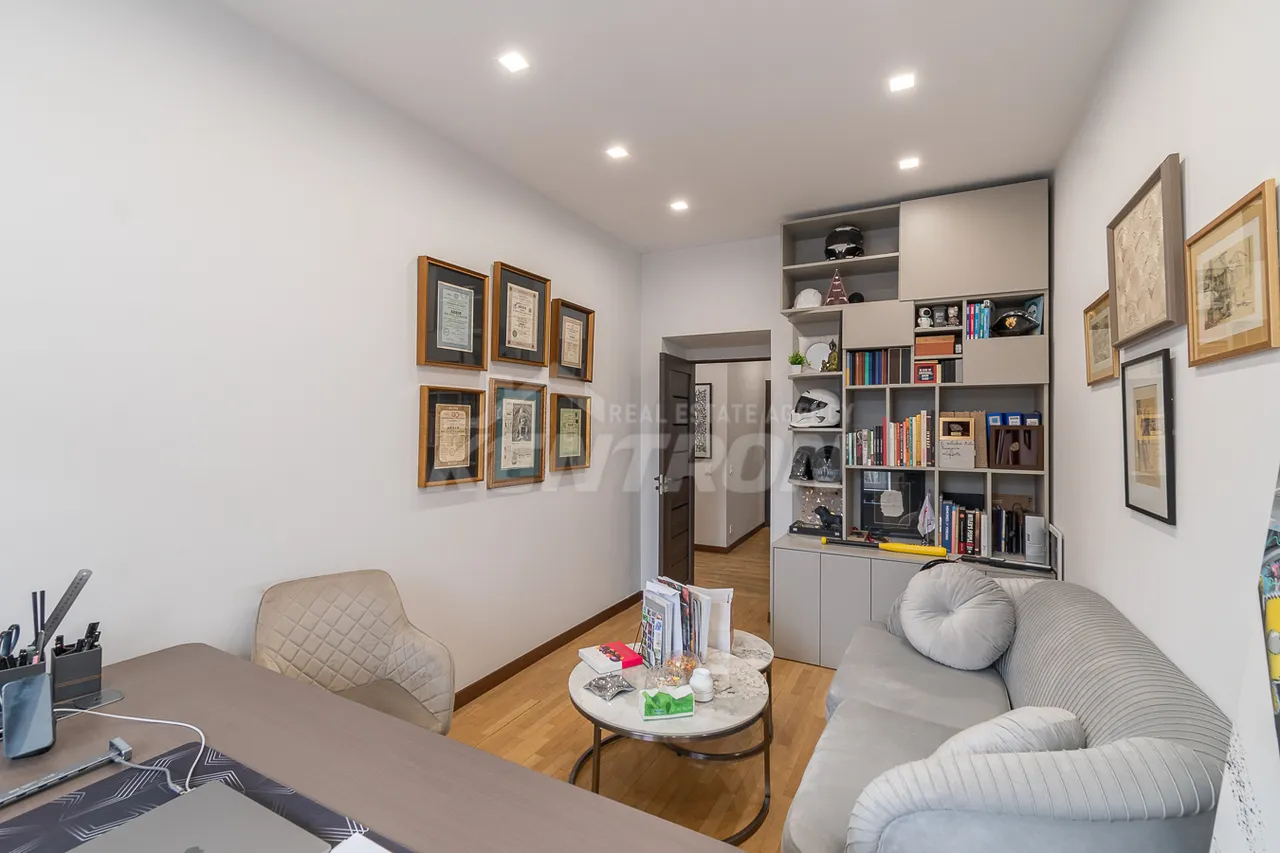 3 bedroom apartment for sale Tamanyan St, Center Yerevan, 158802