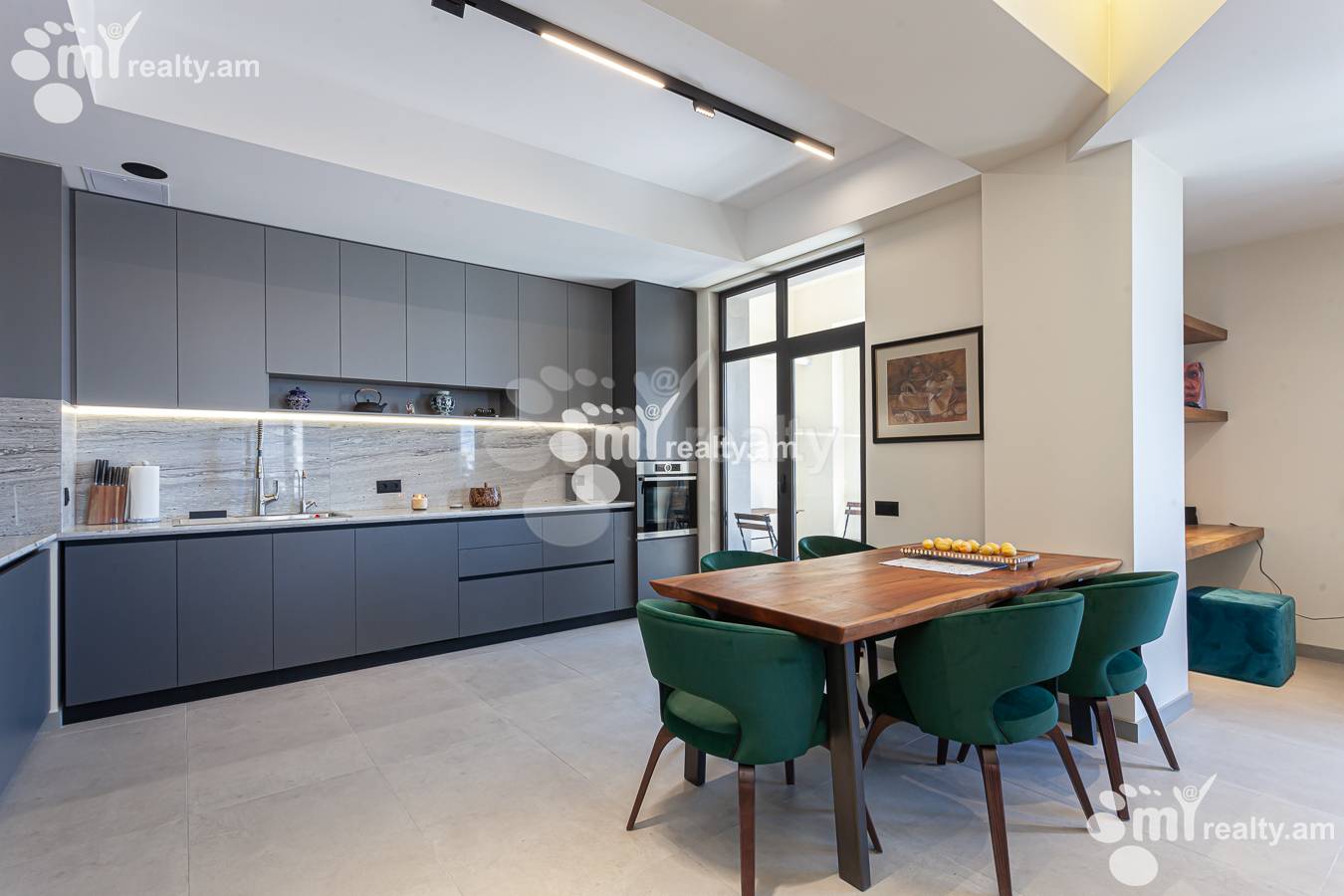 3 սենյականոց բնակարան վարձով Մարո Մարգարյան փողոց,, Արաբկիր Երևան, 155847