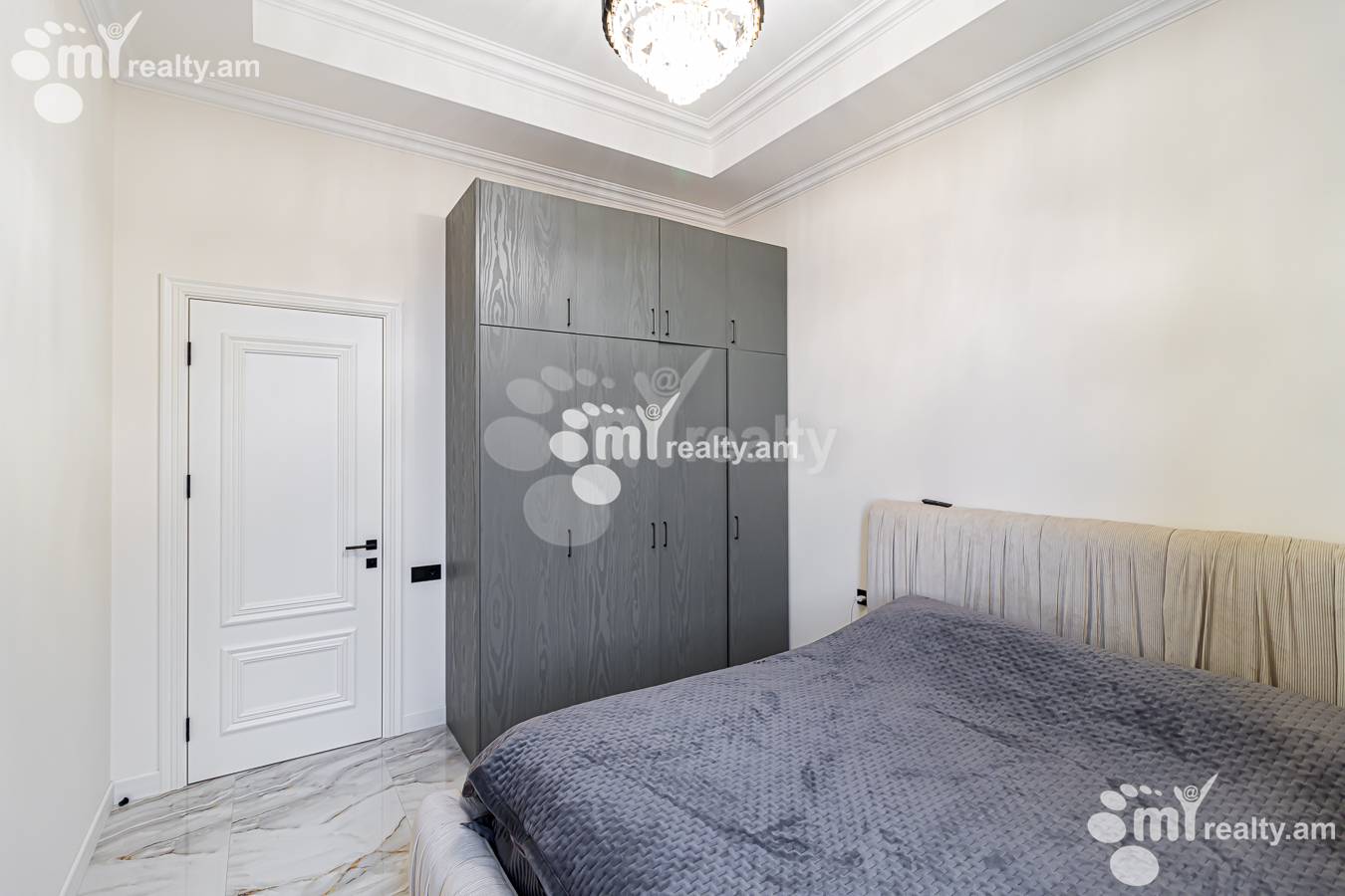 3 bedroom apartment for sale Argishti St, Center Yerevan, 154192