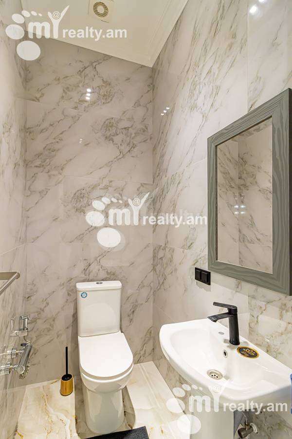 3 bedroom apartment for sale Argishti St, Center Yerevan, 154192