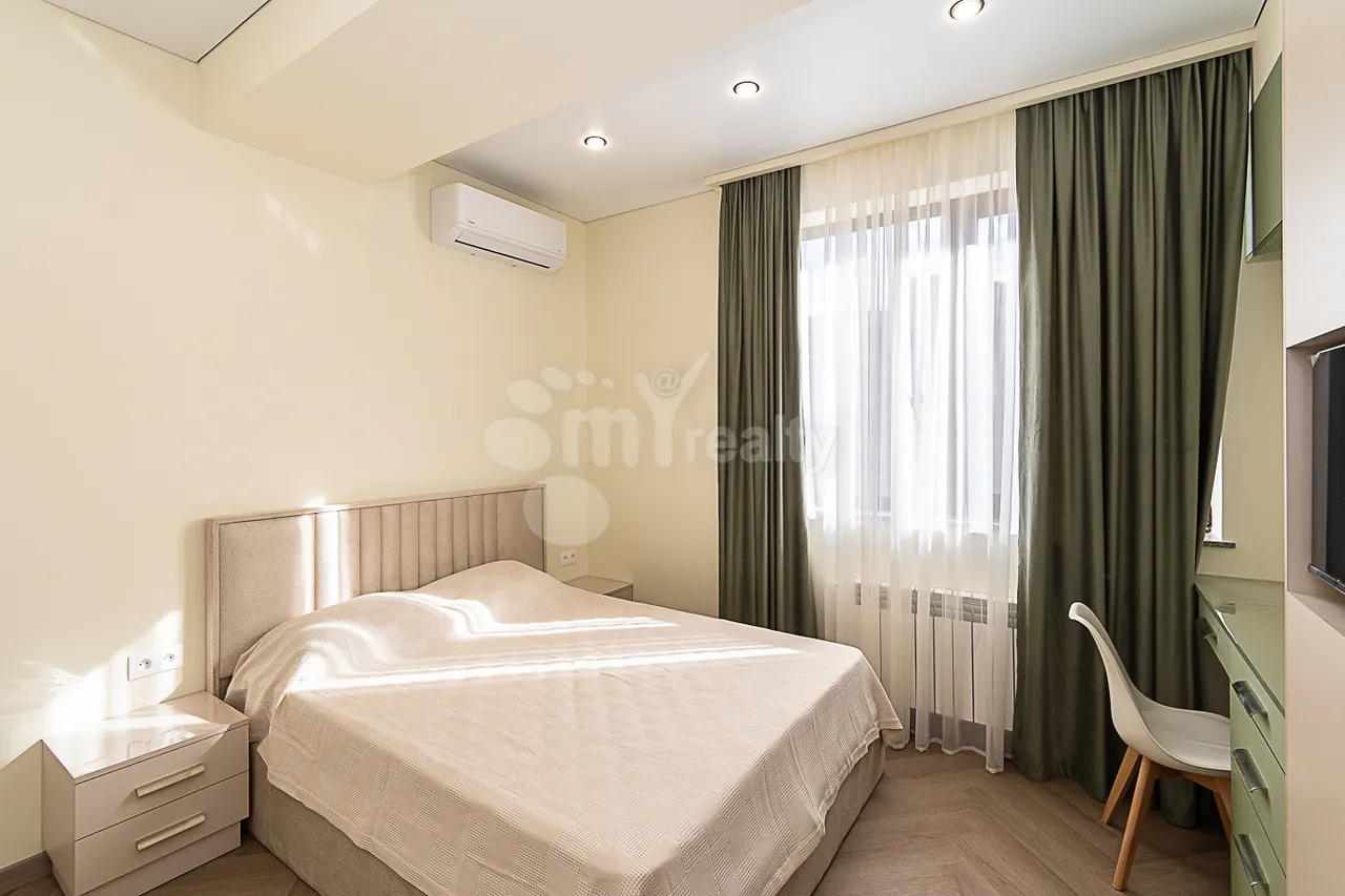 2 սենյականոց բնակարան վարձով Արգիշտի փող, Կենտրոն Երևան, 159457