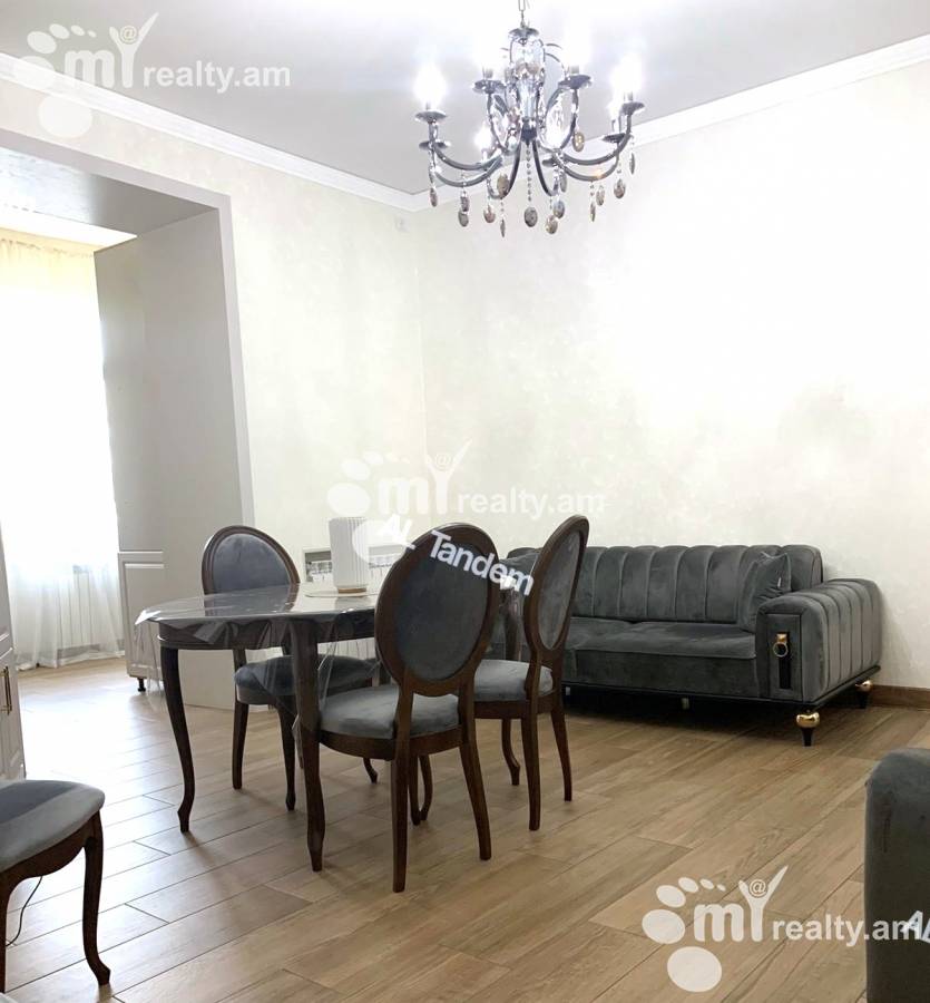 Купить 3 комнатную квартиру Вардананц ул, Центр Ереван, 143105