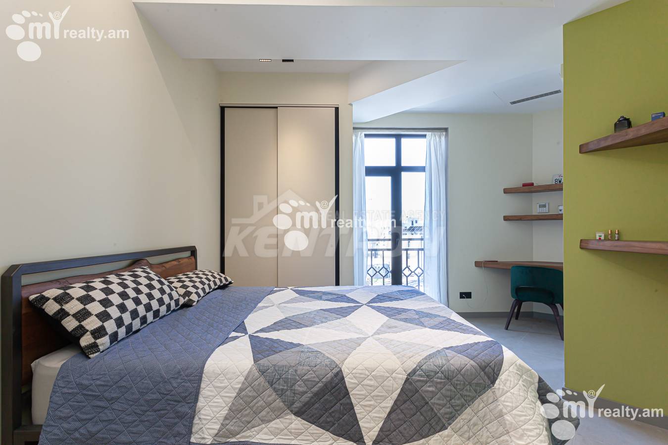 Купить 3 комнатную квартиру улица Маро Маргаряна, Арабкир Ереван, 155851