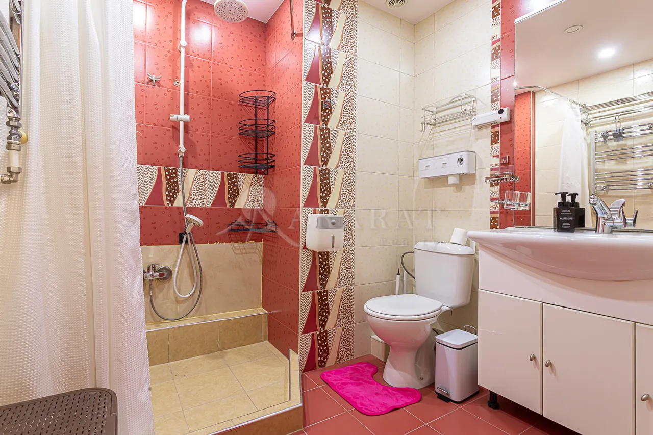3 bedroom apartment for rent D. Demirchyan St, Center Yerevan, 158776