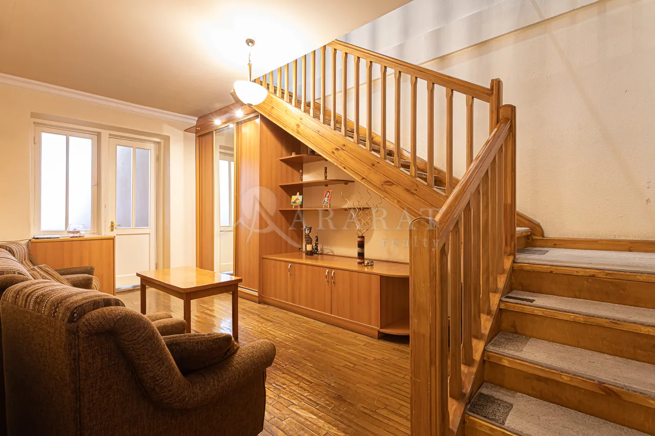 5 bedroom apartment for sale Hr.Kochar St, Arabkir Yerevan, 158248