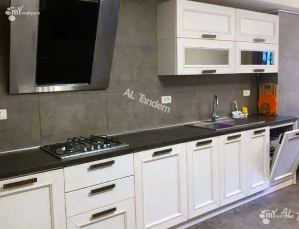 kupit-kvartiru/5-komnatnaya/Charents+St/Center/Yerevan