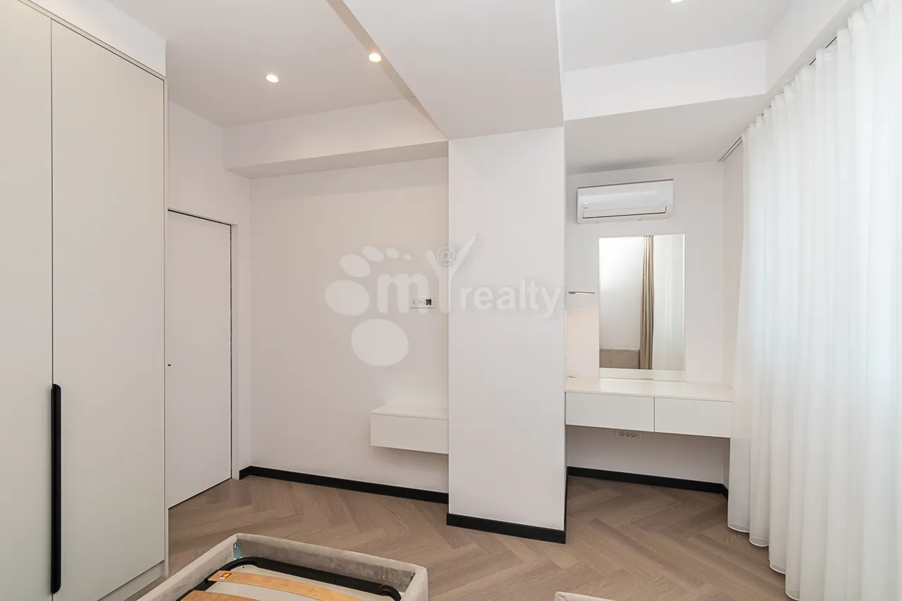 3 bedroom apartment for sale Komitas Ave, Arabkir Yerevan, 160754