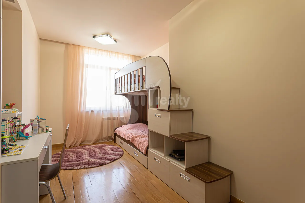 3 bedroom apartment for rent خیابان د. دِمیرچیان, مرکز شهر ایروان, 158777