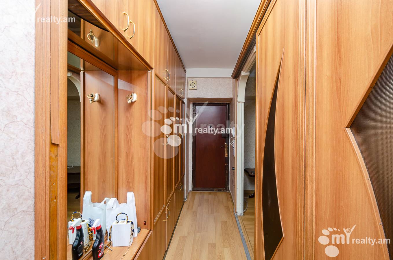 3 bedroom apartment for rent M.Khorenatsi St, Center Yerevan, 151604