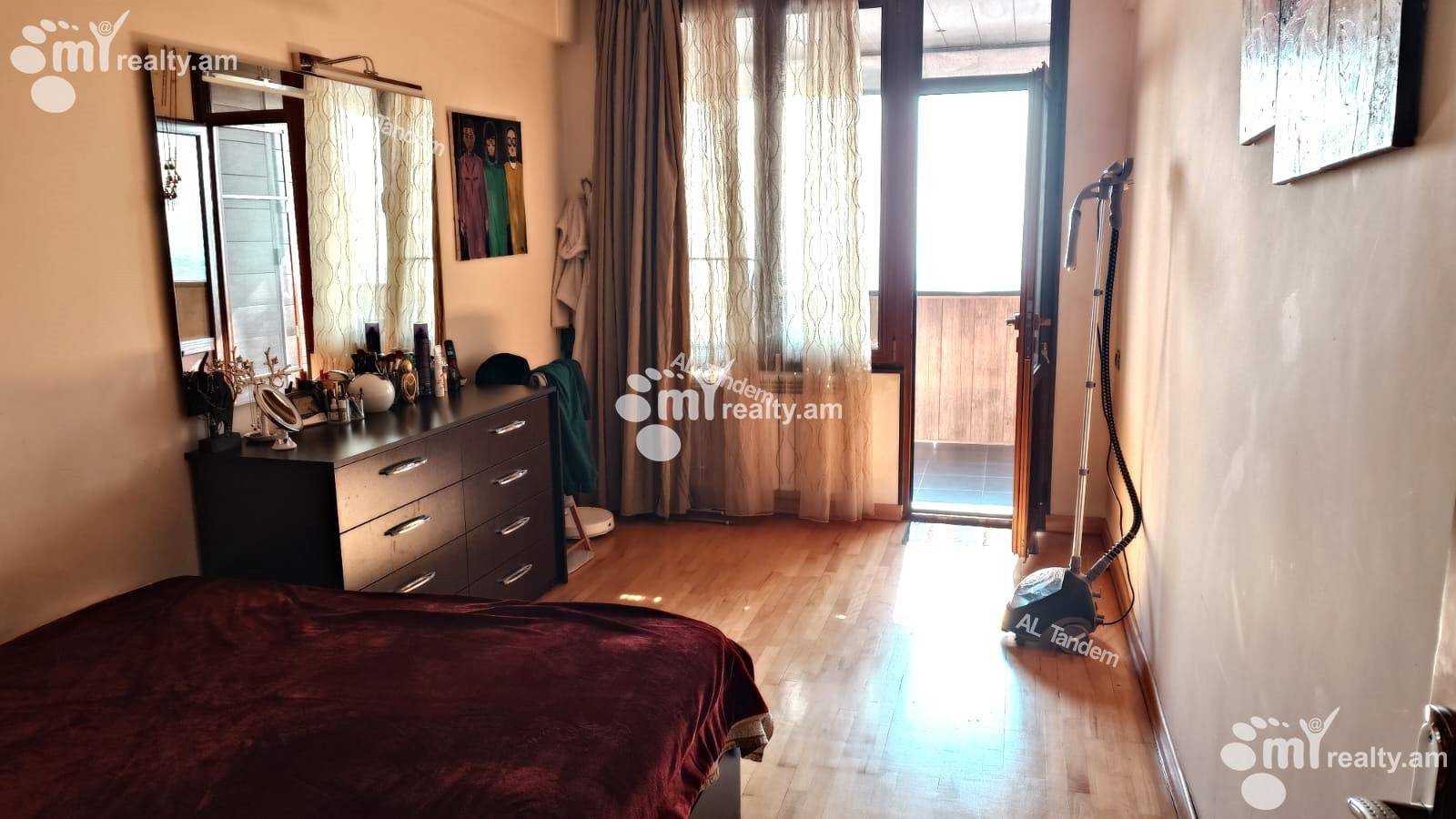 3 bedroom apartment for sale خیابان برادران اوربِلی, عربگیر ایروان, 154795