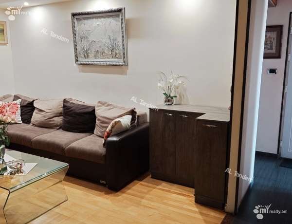 3-senyakanoc-bnakaran-vacharq-Yerevan-Arabkir