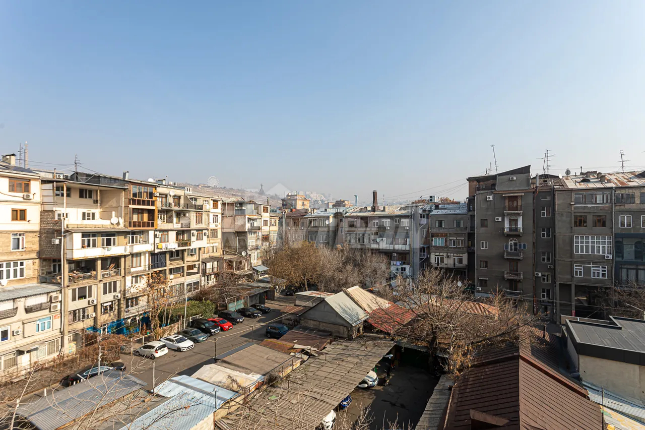 5 bedroom apartment for rent Spendiaryan St, Center Yerevan, 158571