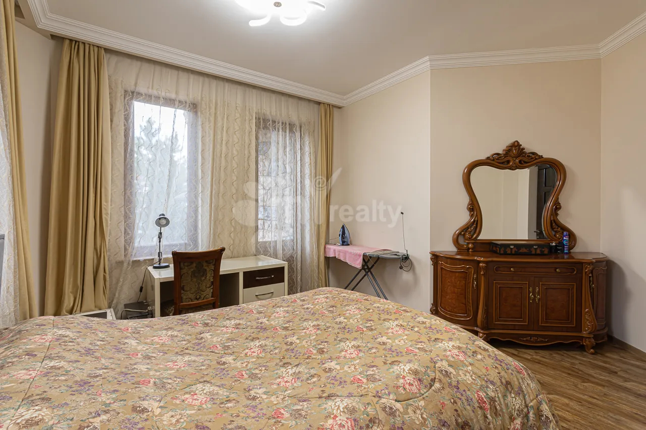 House for sale Duryan disrtict, Avan Yerevan, 160109