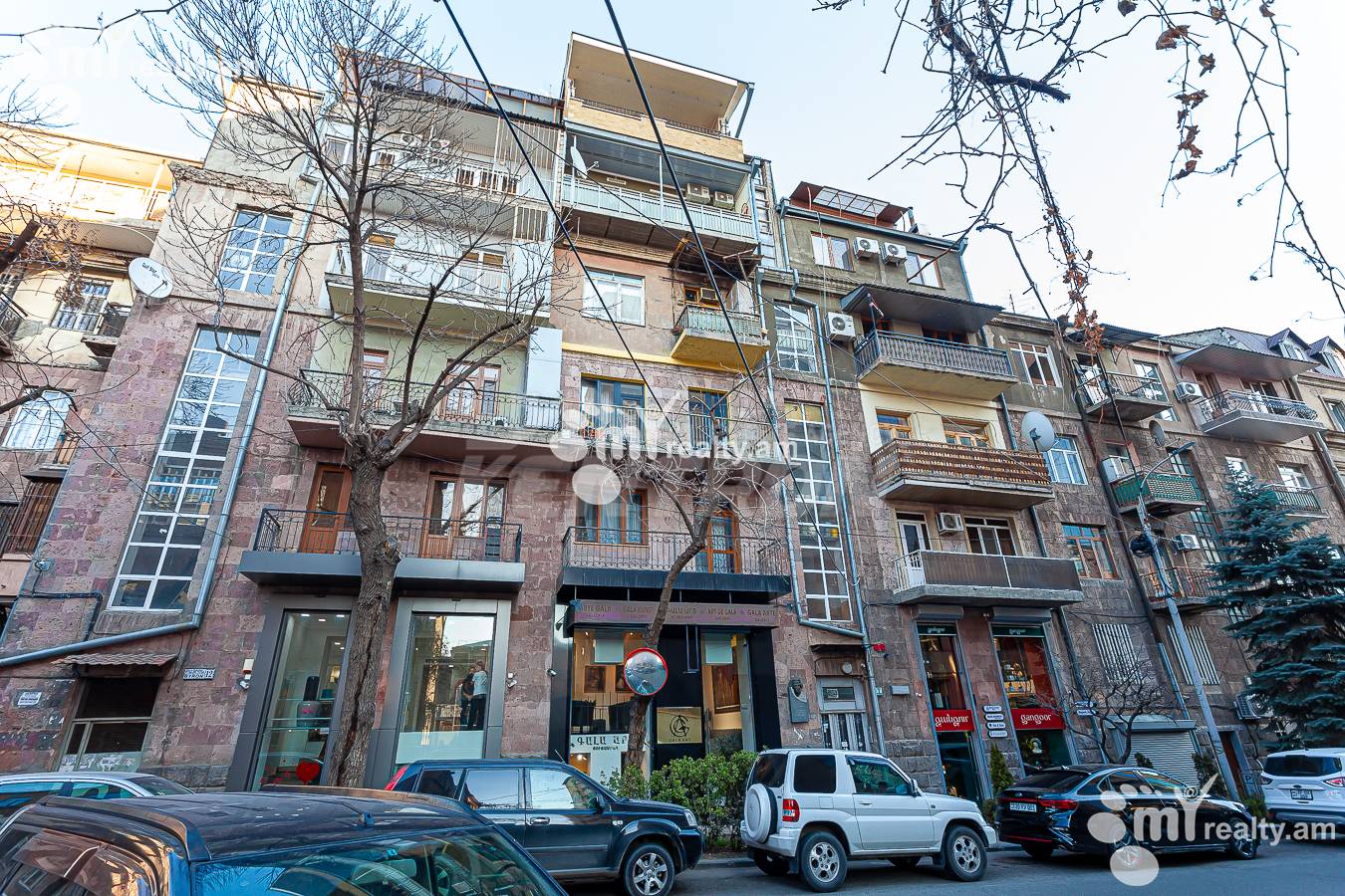 3 bedroom apartment for rent Bayron St, Center Yerevan, 146556