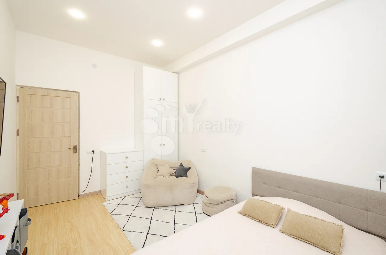 3 bedroom apartment for sale Adonts St, Arabkir Yerevan, 157864