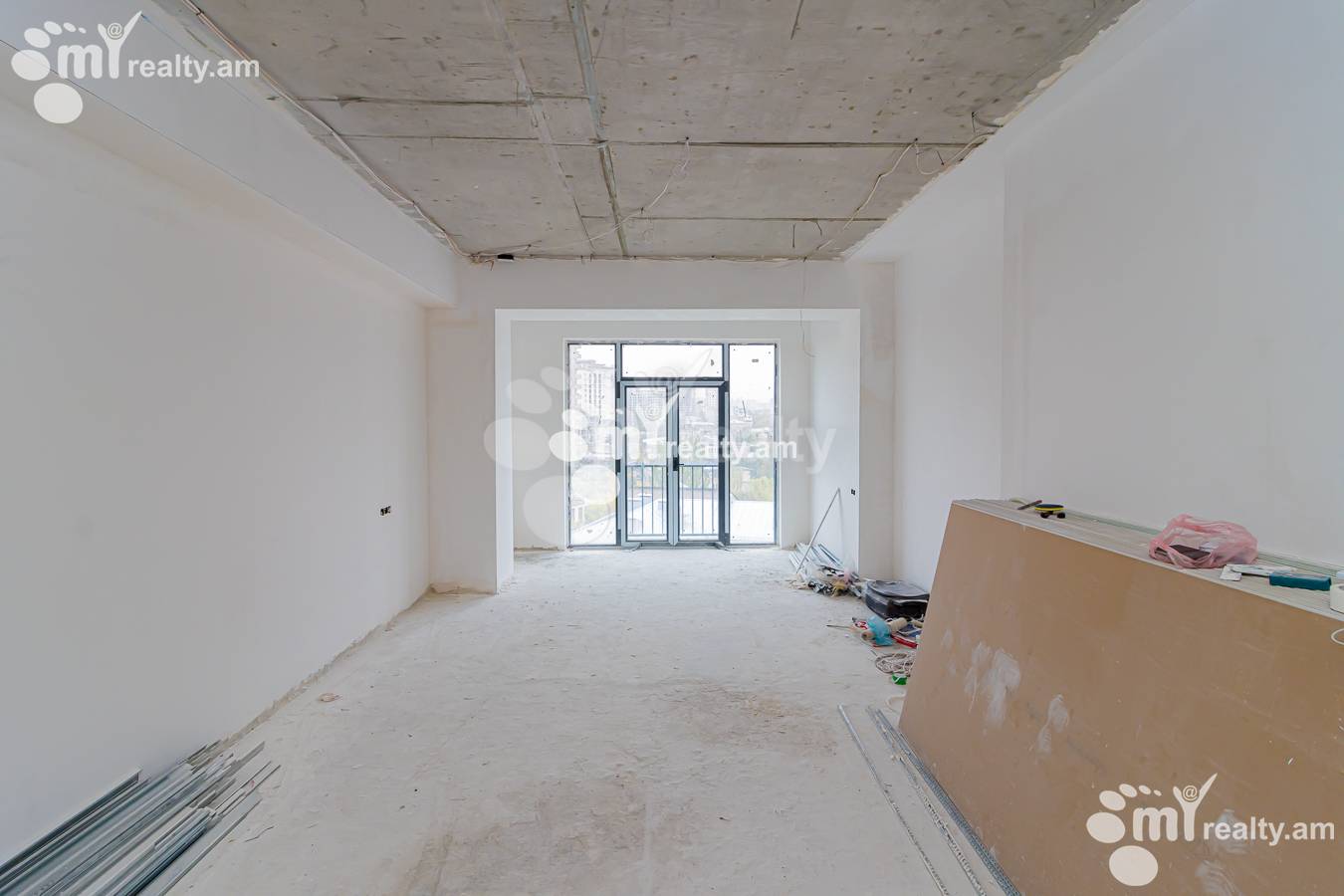 4 bedroom apartment for sale خیابان مالخاسیانتس, عربگیر ایروان, 141959