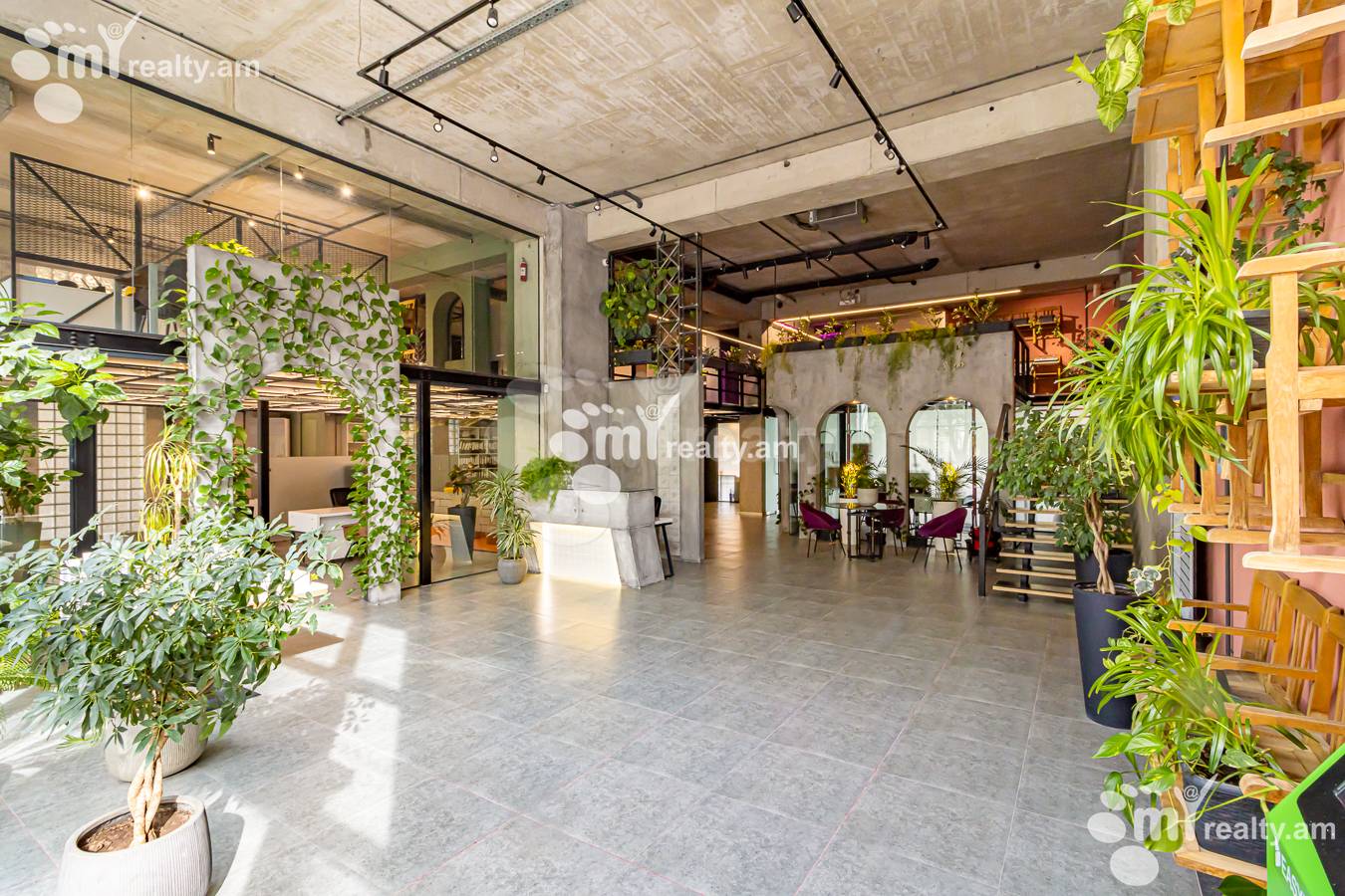 4 bedroom apartment for sale خیابان مالخاسیانتس, عربگیر ایروان, 141959