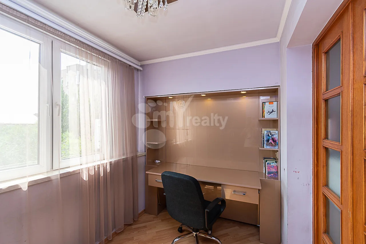 2 bedroom apartment for sale Komitas Ave, Arabkir Yerevan, 161464