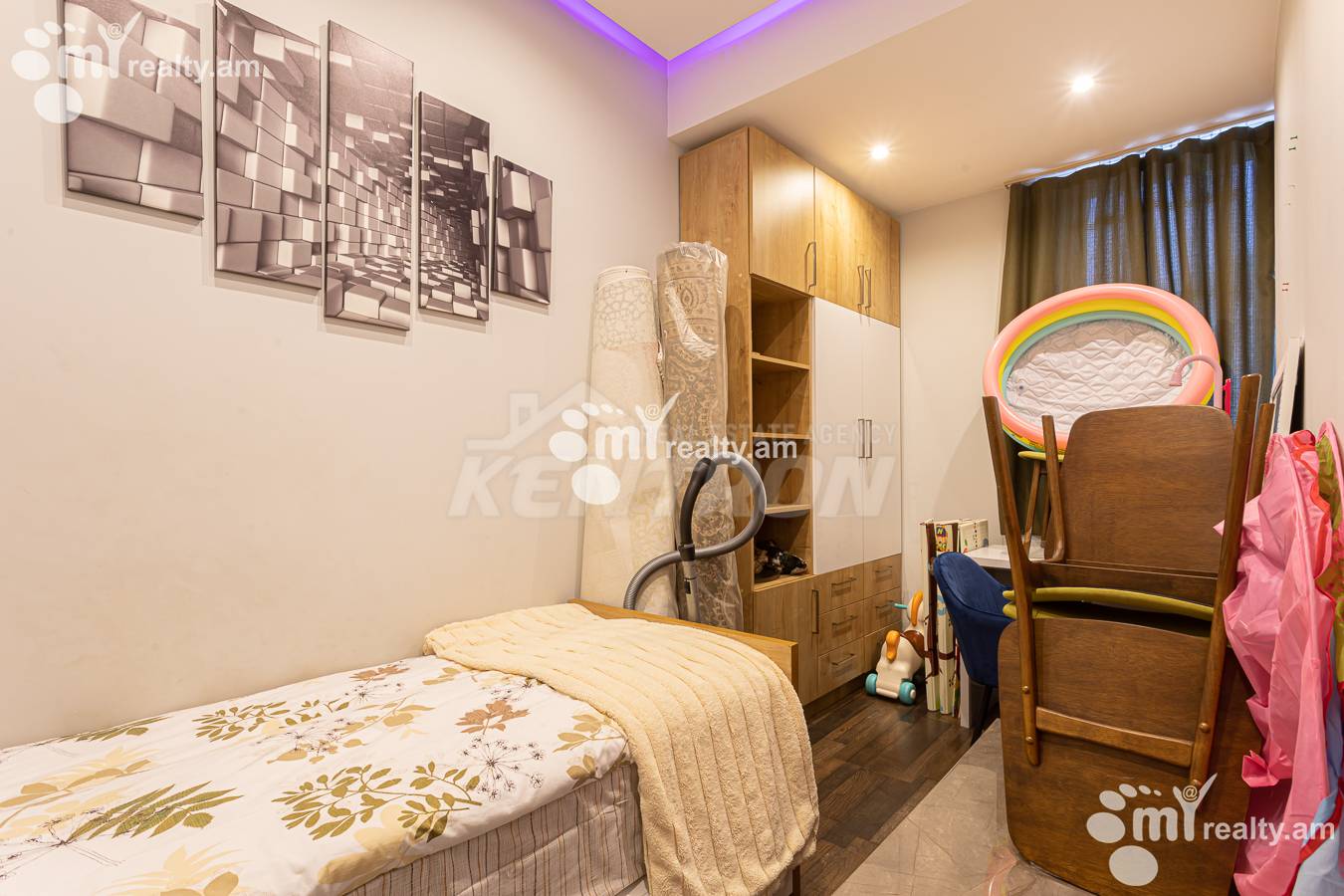 4 սենյականոց բնակարան  Կիևյան փող, Արաբկիր Երևան, 156192