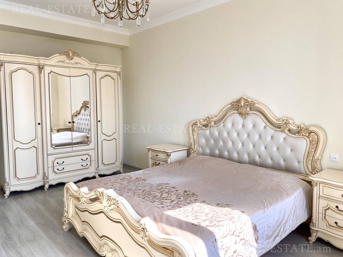 House for sale خیابان نازاربِکیان, آچاپنیاک ایروان, 127695