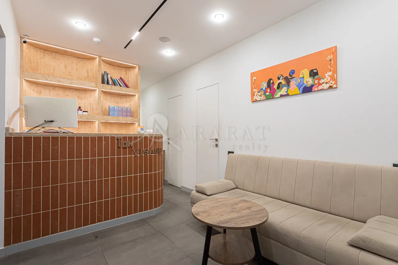 Commercial property for rent Leo St, Center Yerevan, 157701