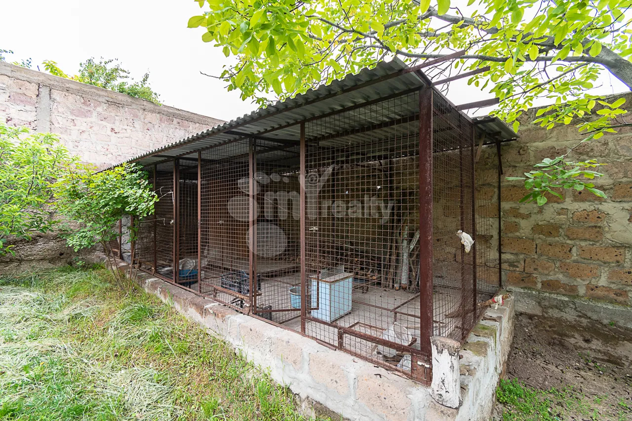Առանձնատուն  Զովունի թաղ, Զովունի Կոտայք, 160474