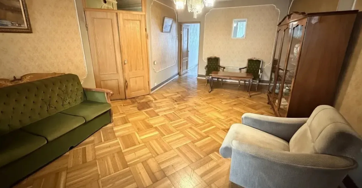 3 bedroom apartment for sale Heratsi St, Center Yerevan, 160844