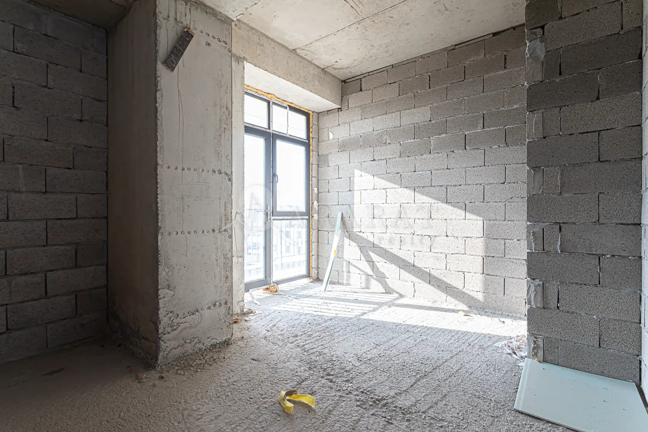 3 bedroom apartment for sale Antarayin St, Center Yerevan, 157848