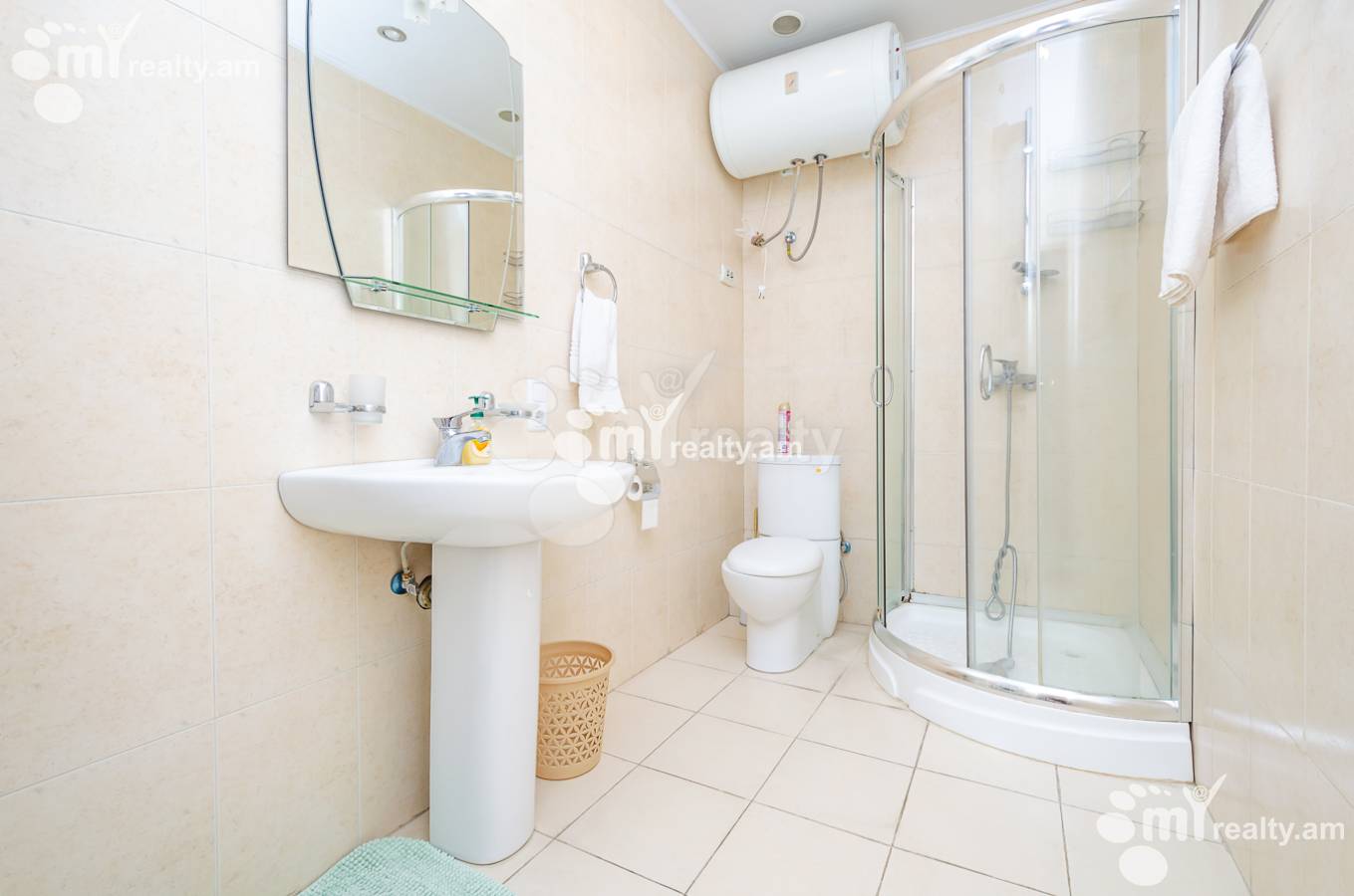 3 bedroom apartment for rent Northern(Hyusisayin)  Ave, Center Yerevan, 152780