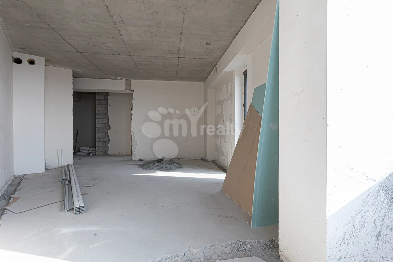 3 bedroom apartment for sale Antarayin St, Center Yerevan, 157901
