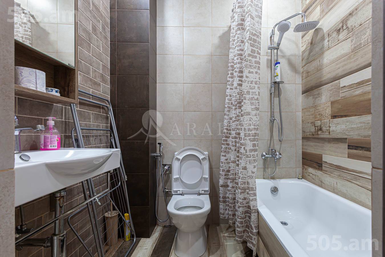 3 bedroom apartment for sale Mashtots Ave, Center Yerevan, 154218