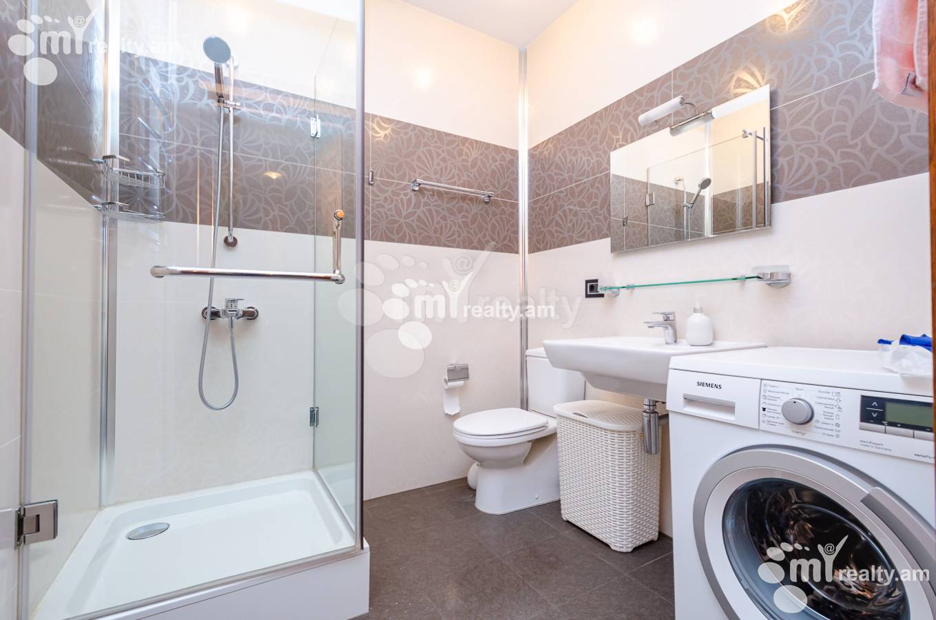 3 սենյականոց բնակարան վարձով Հյուսիսային պող, Կենտրոն Երևան, 149037