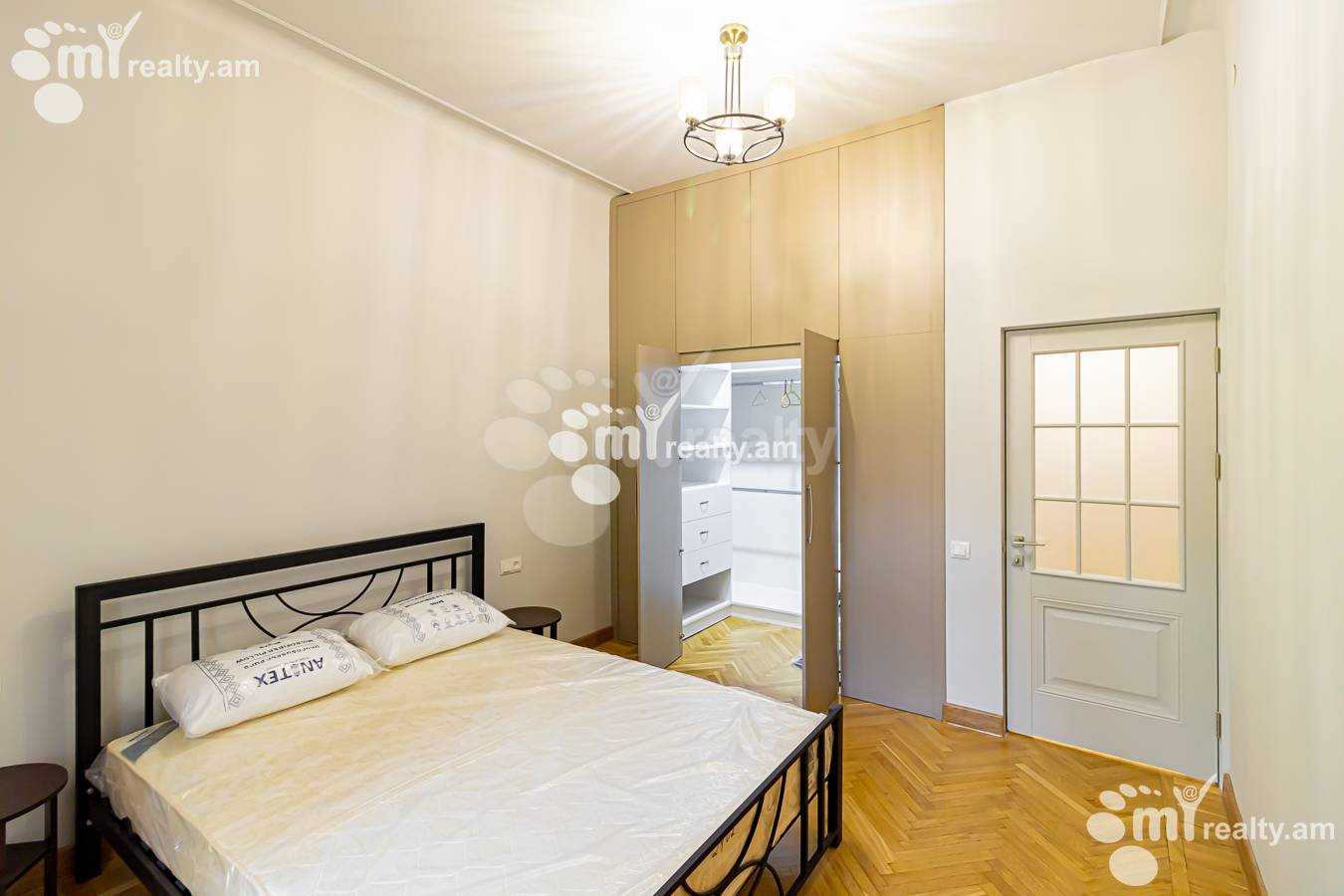 3 bedroom apartment for rent Koghbatsi St, Center Yerevan, 152974