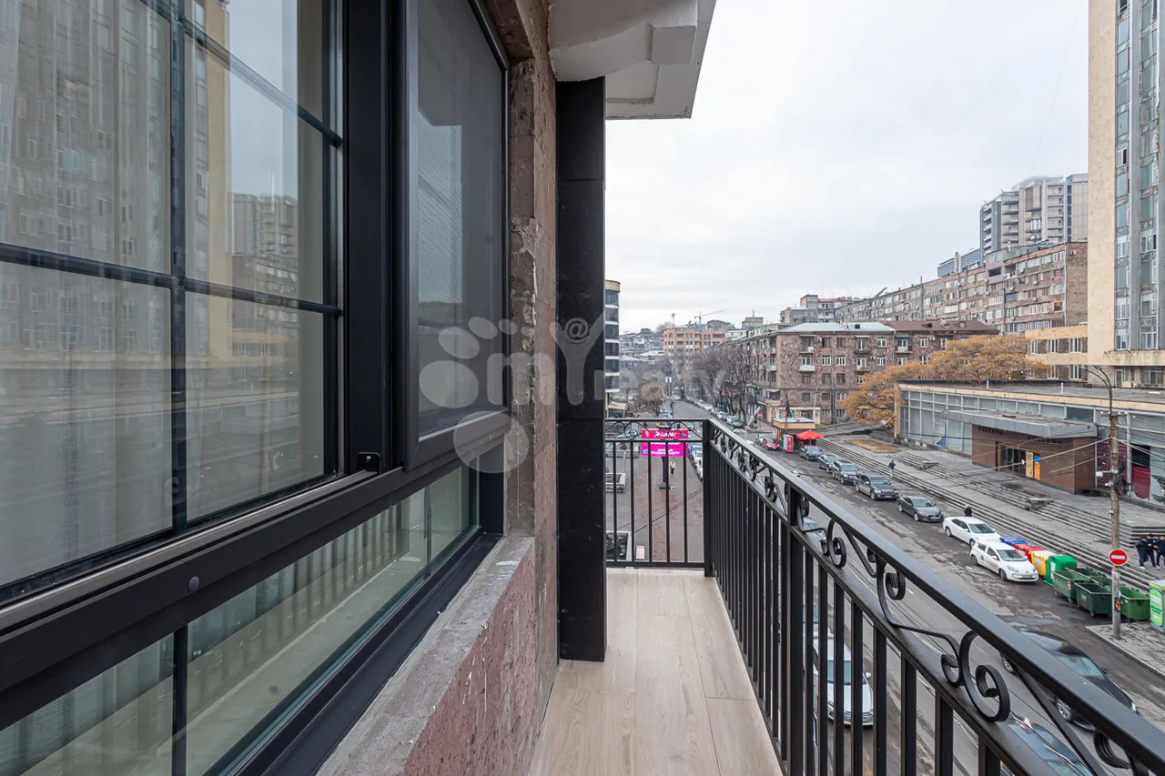 3 bedroom apartment for rent خیابان ساریان, مرکز شهر ایروان, 159421