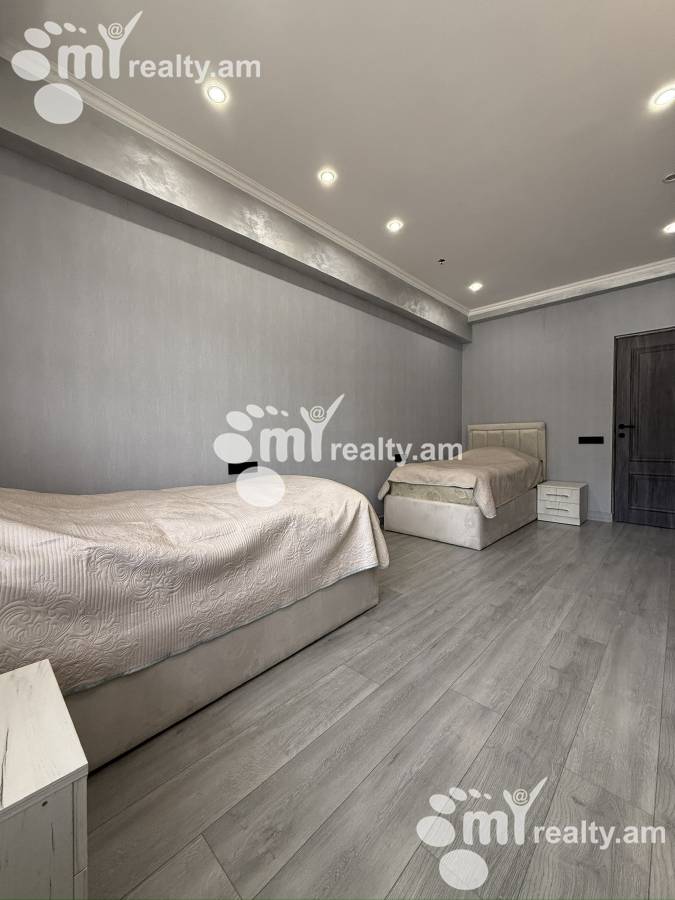 3 bedroom apartment for sale Shiraz St, Adjapnyak Yerevan, 161169
