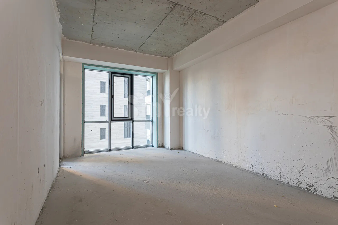 4 bedroom apartment for sale خیابان گِریبودوف, عربگیر ایروان, 157528