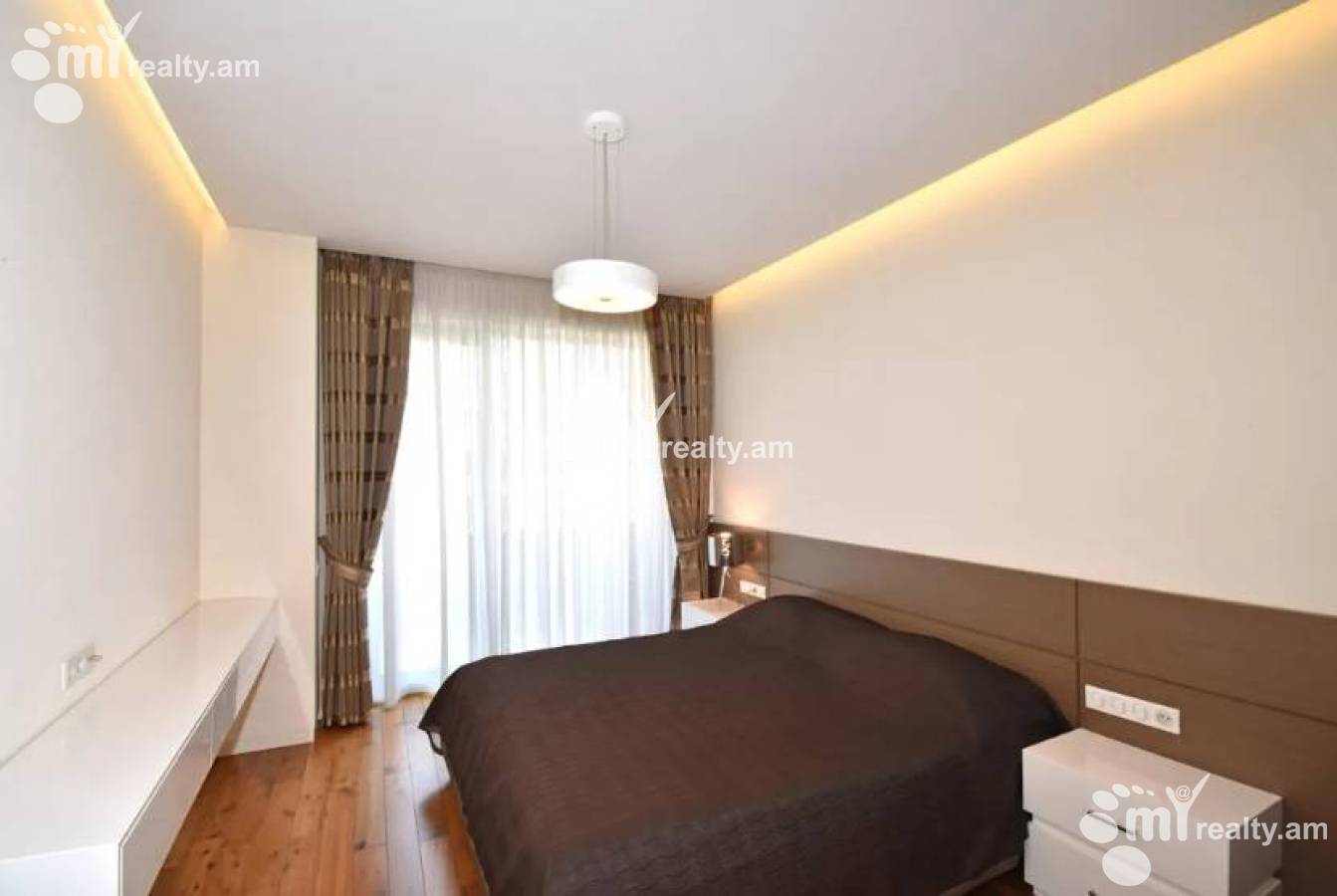 3 սենյականոց բնակարան վարձով Վարդանանց փող, Կենտրոն Երևան, 149946