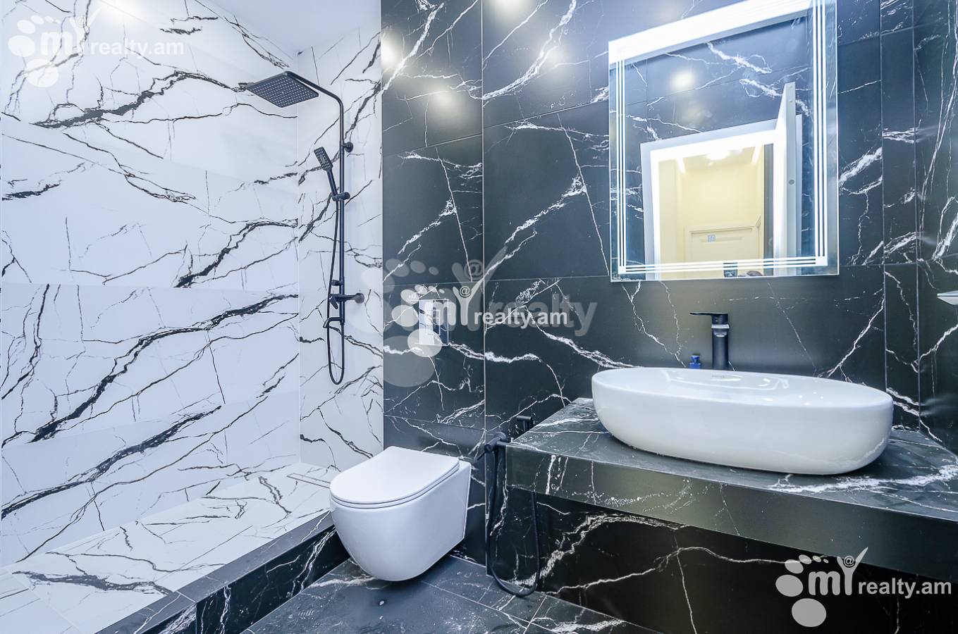 Купить 3 комнатную квартиру Микоян ул, Давташен Ереван, 143710