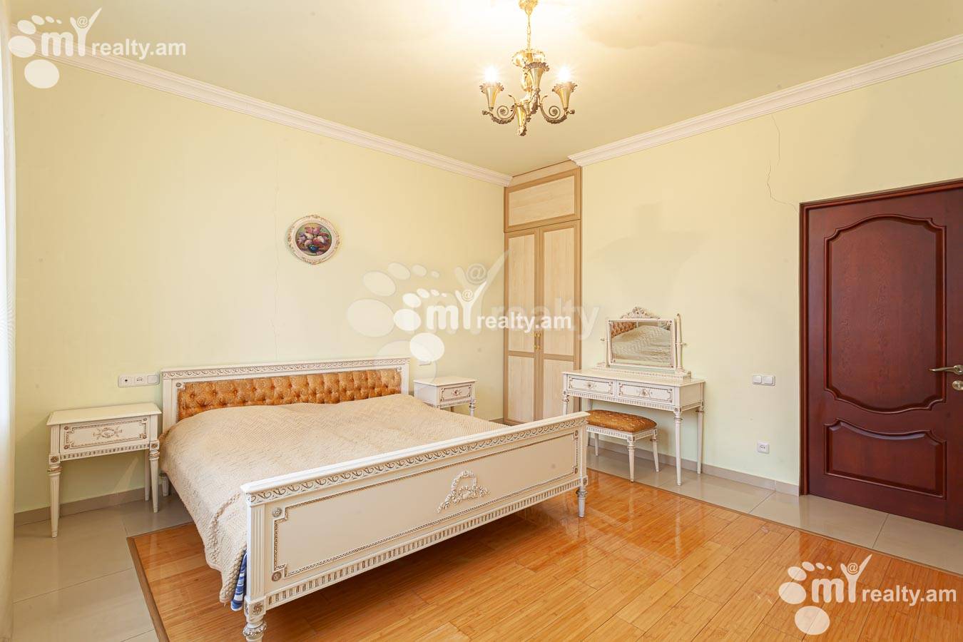 3 bedroom apartment for rent (خیابان باقرامیان (عربکیر, عربگیر ایروان, 155191